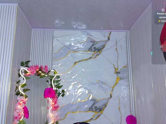 Chiara-tay live cam on BongaCams