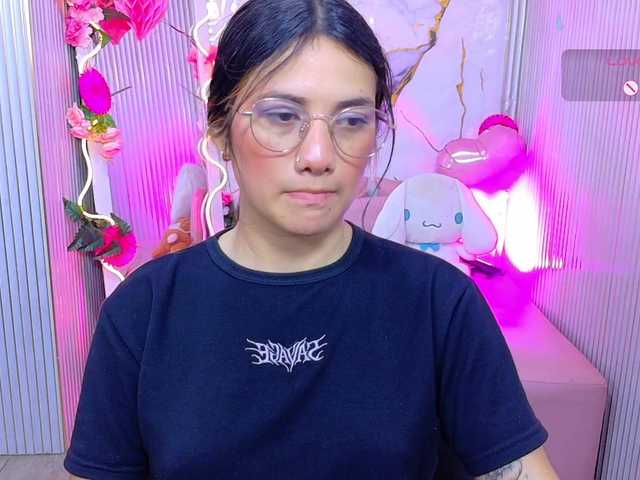 Chiara-tay live cam on BongaCams