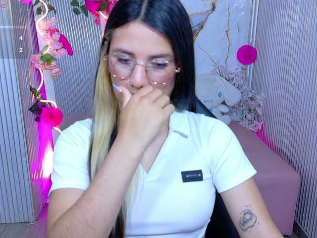 Chiara-tay