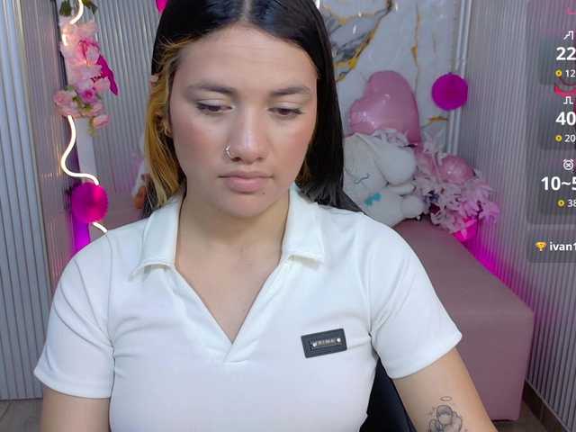Chiara-tay