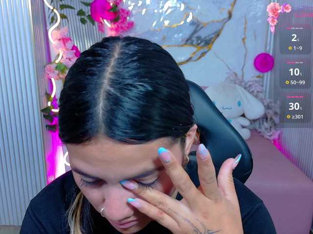 Chiara-tay