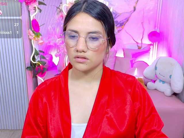 Chiara-tay live webcam show