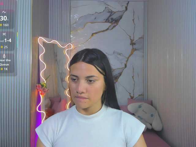 Chiara-tay
