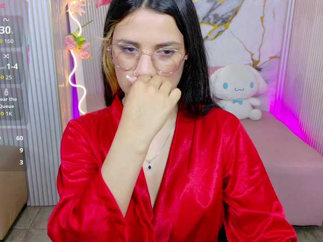 Chiara-tay