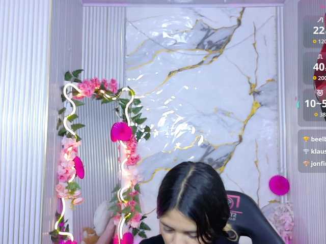 Chiara-tay Live Cam on BongaCams