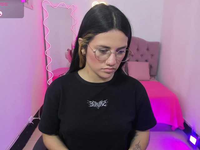 Chiara-tay