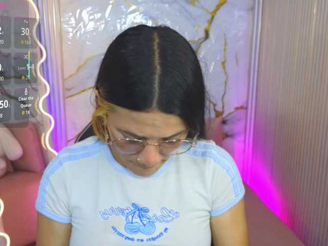 Chiara-tay