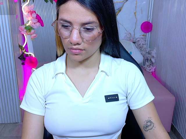 Chiara-tay