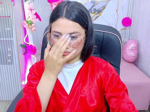 Chiara-tay live cam on BongaCams