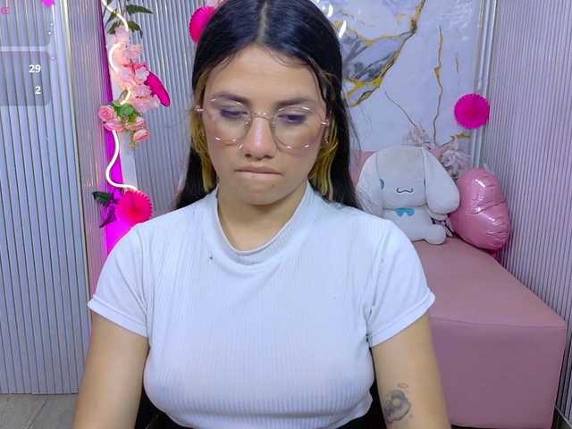Chiara-tay