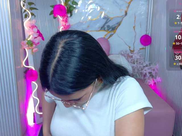 Chiara-tay