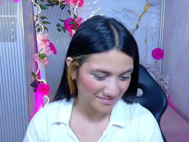 Chiara-tay webcam