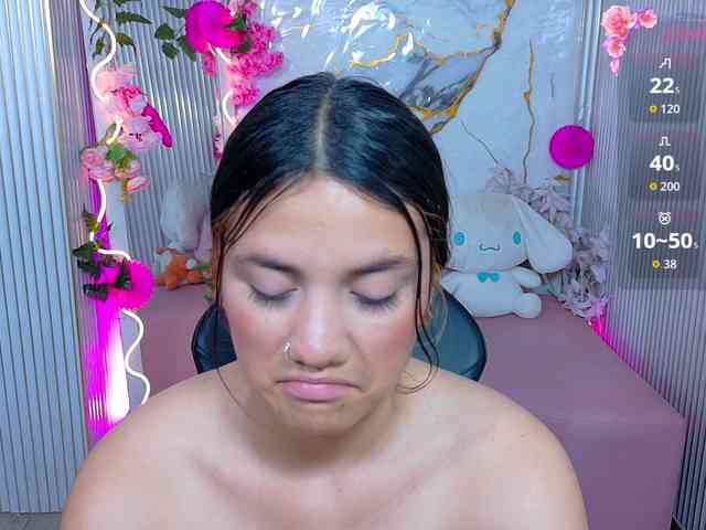 Chiara-tay webcam