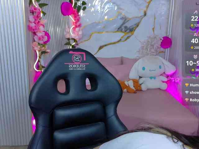 Chiara-tay webcam