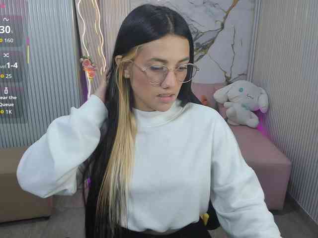 Chiara-tay webcam
