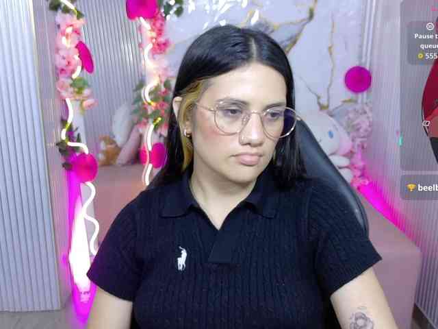 Chiara-tay webcam