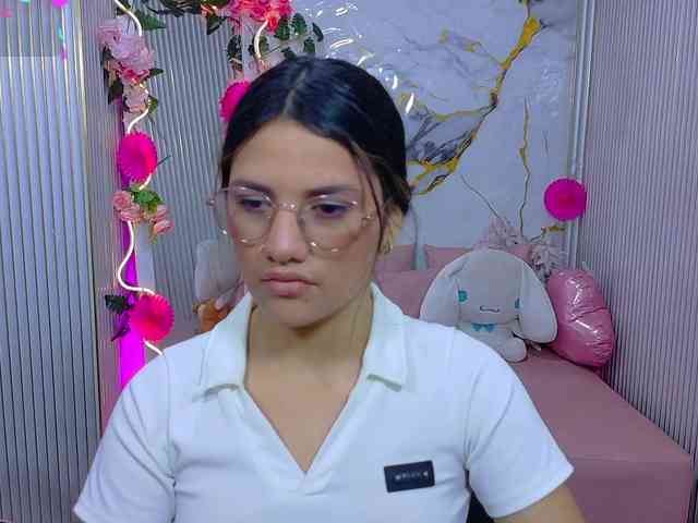 Chiara-tay webcam