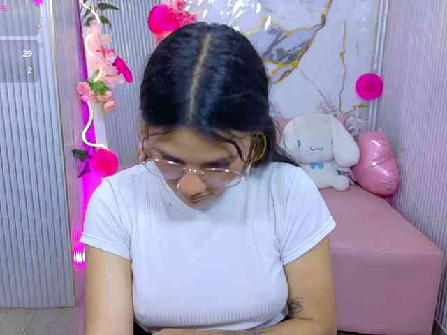 Chiara-tay webcam