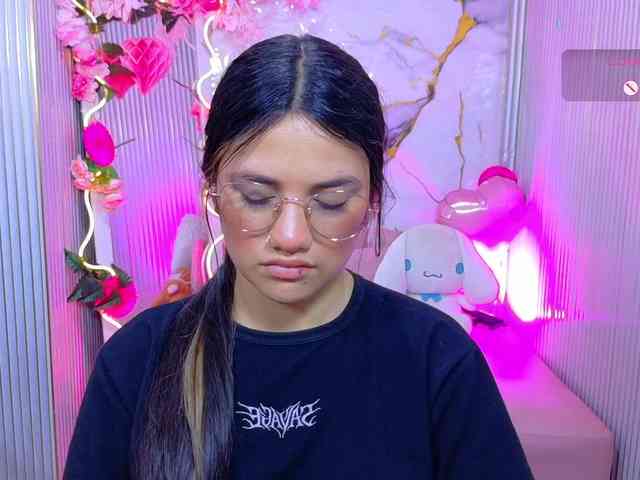Chiara-tay webcam