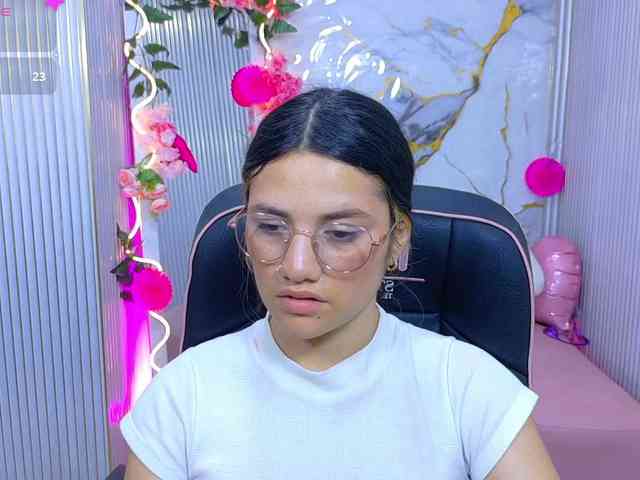 Chiara-tay webcam