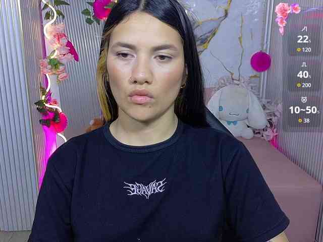 Chiara-tay webcam