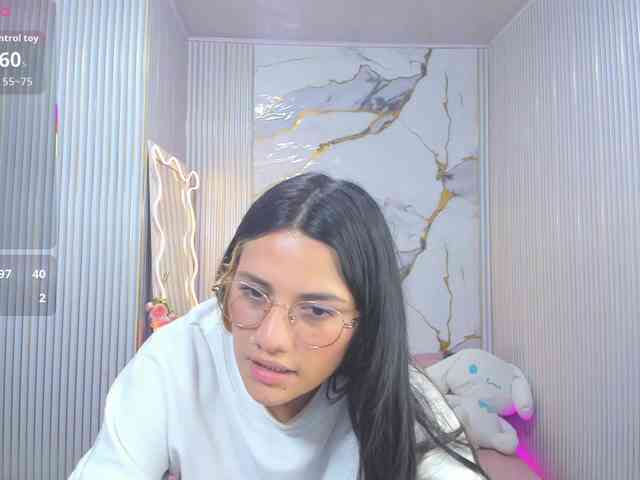 Chiara-tay webcam