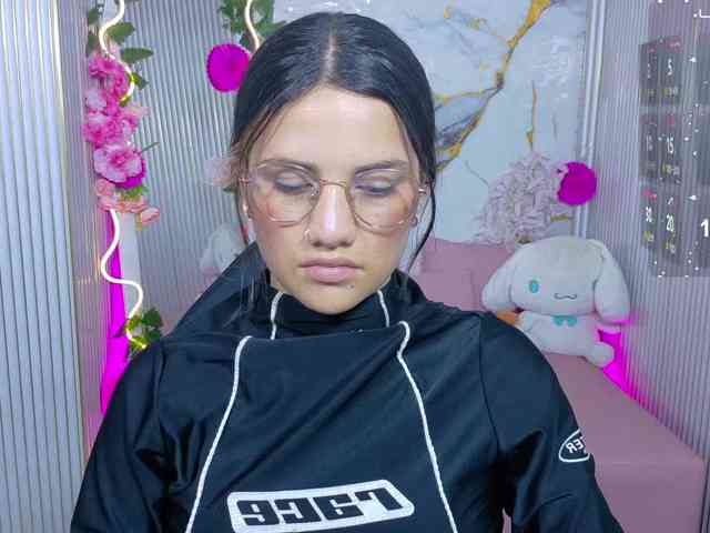 Chiara-tay webcam