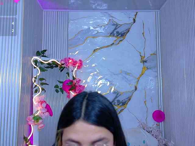 Chiara-tay webcam