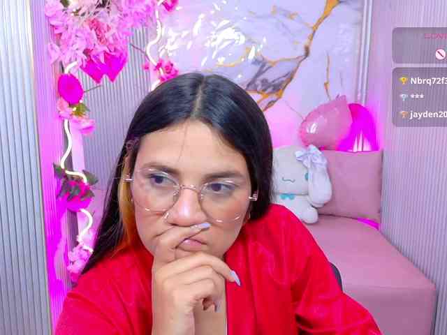 Chiara-tay webcam