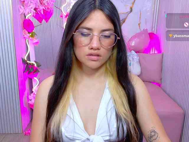 Chiara-tay webcam