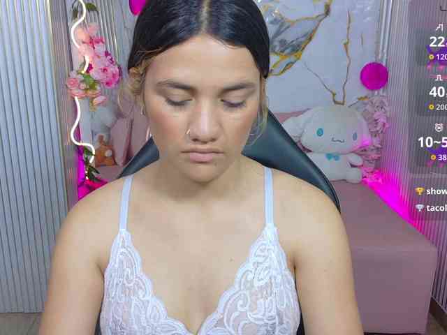 Chiara-tay webcam