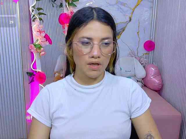 Chiara-tay webcam