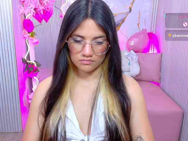 Chiara-tay webcam