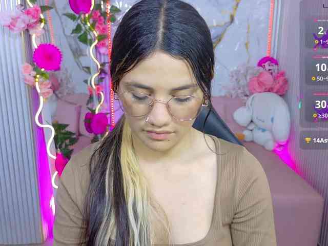 Chiara-tay webcam
