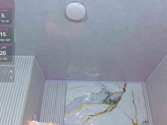 Chiara-tay webcam
