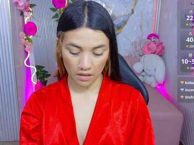 Chiara-tay webcam