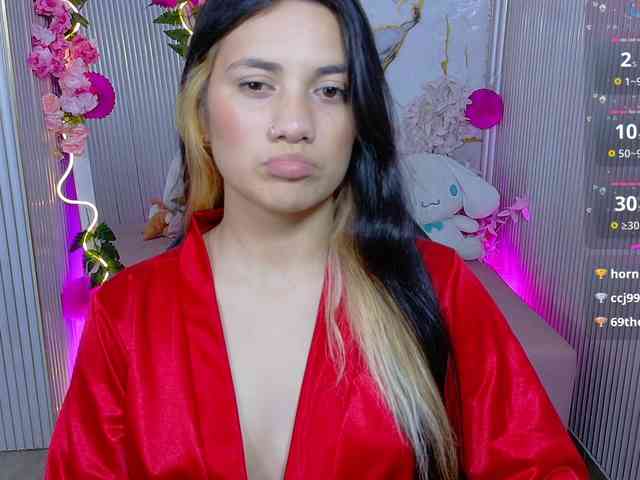 Chiara-tay webcam