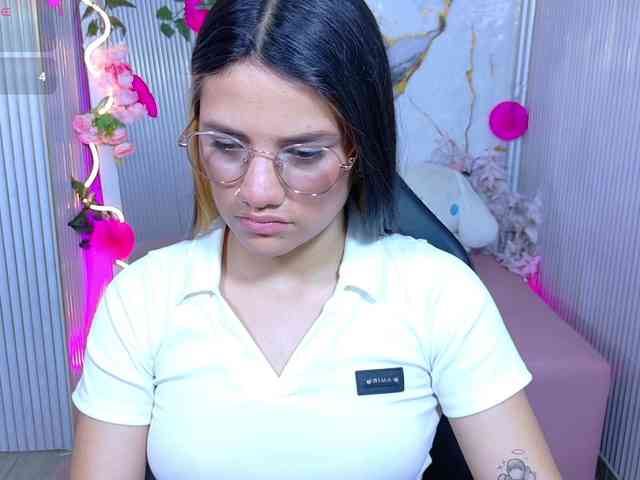 Chiara-tay webcam