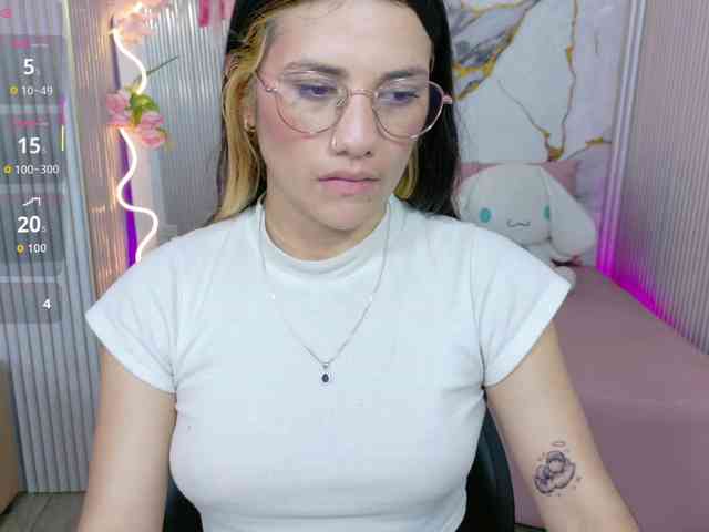 Chiara-tay webcam