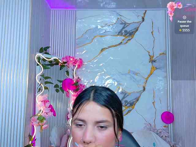 Chiara-tay webcam