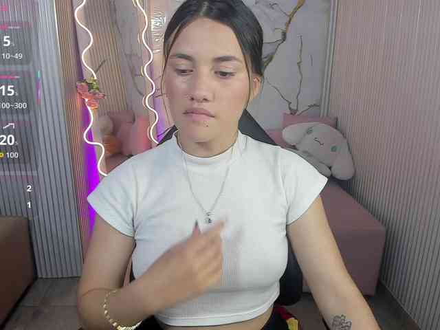 Chiara-tay webcam