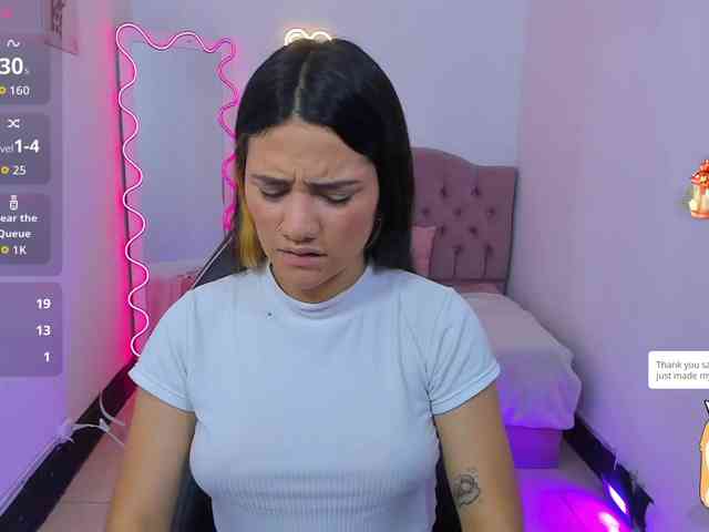 Chiara-tay