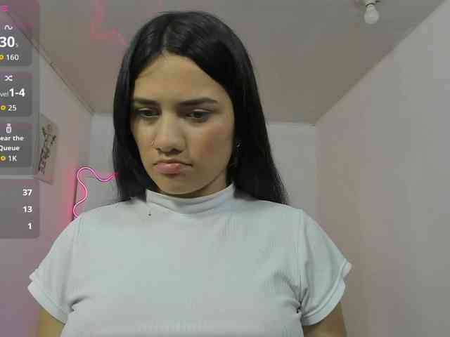 Chiara-tay