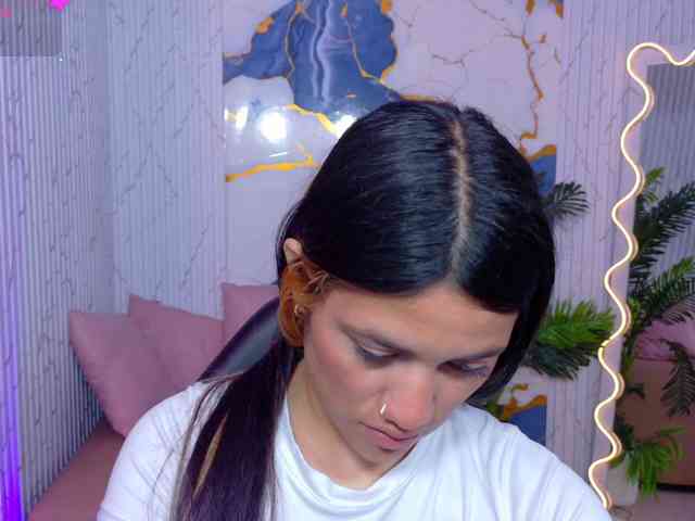 Chiara-tay webcam