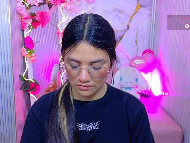 Chiara-tay webcam