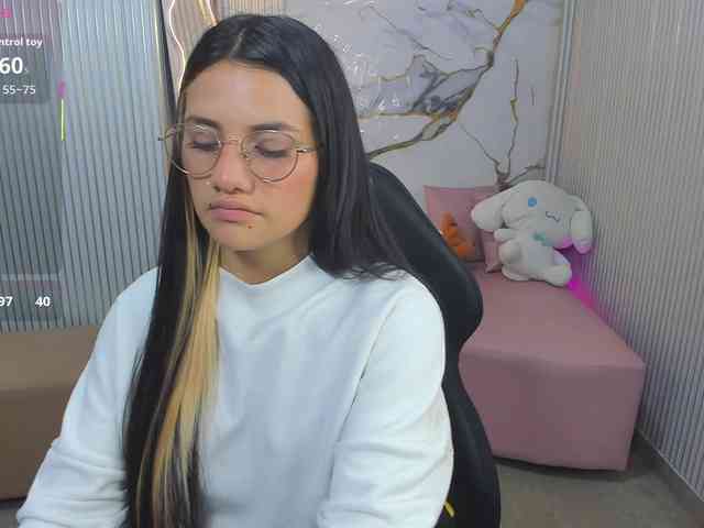 Chiara-tay webcam
