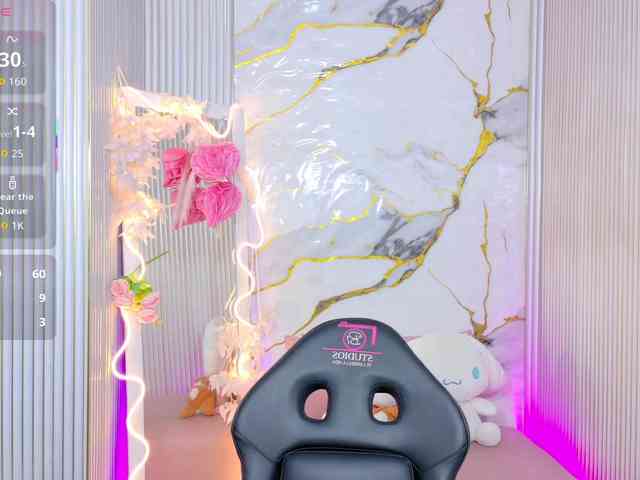 Chiara-tay webcam