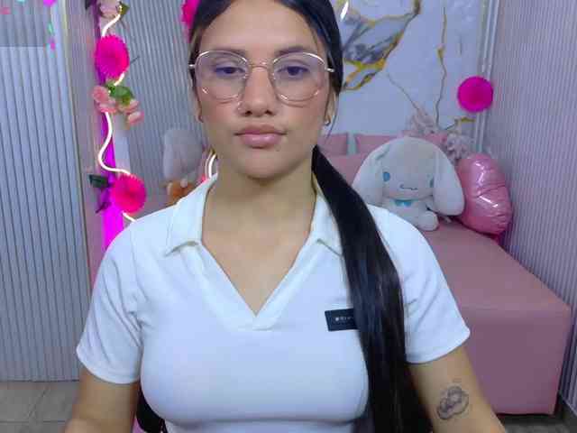 Chiara-tay webcam