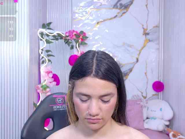 Chiara-tay webcam