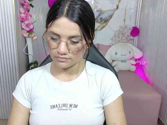 Chiara-tay webcam